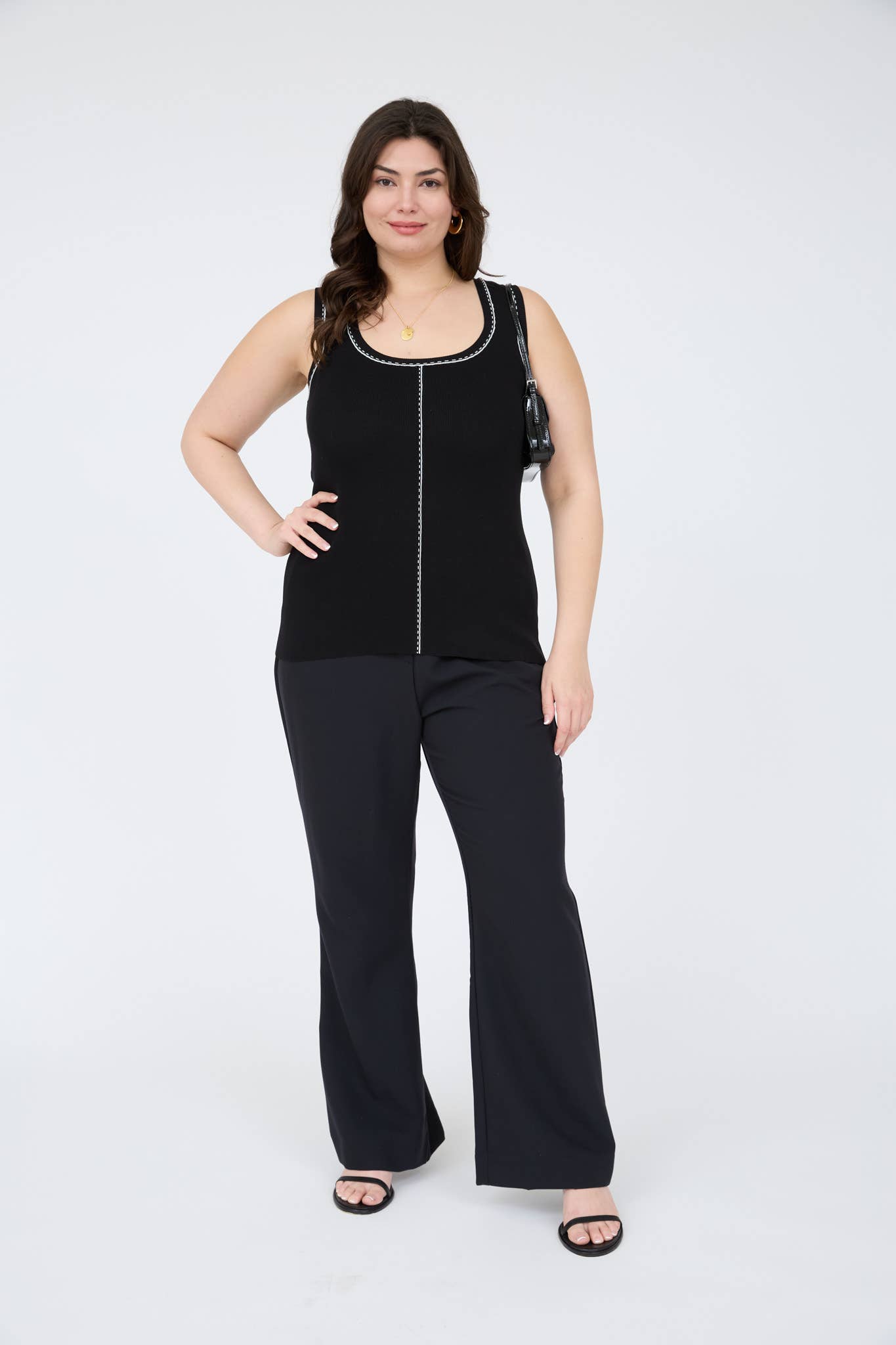 Plus Contrast Line Stitch Detail Sweater Knit Tank(two colors)