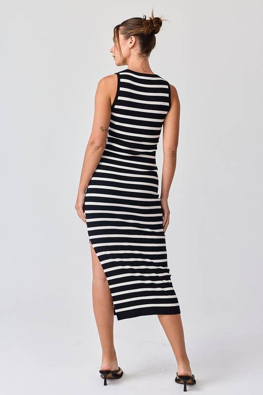 Black /white Midi Sleeveless Stripped Dress