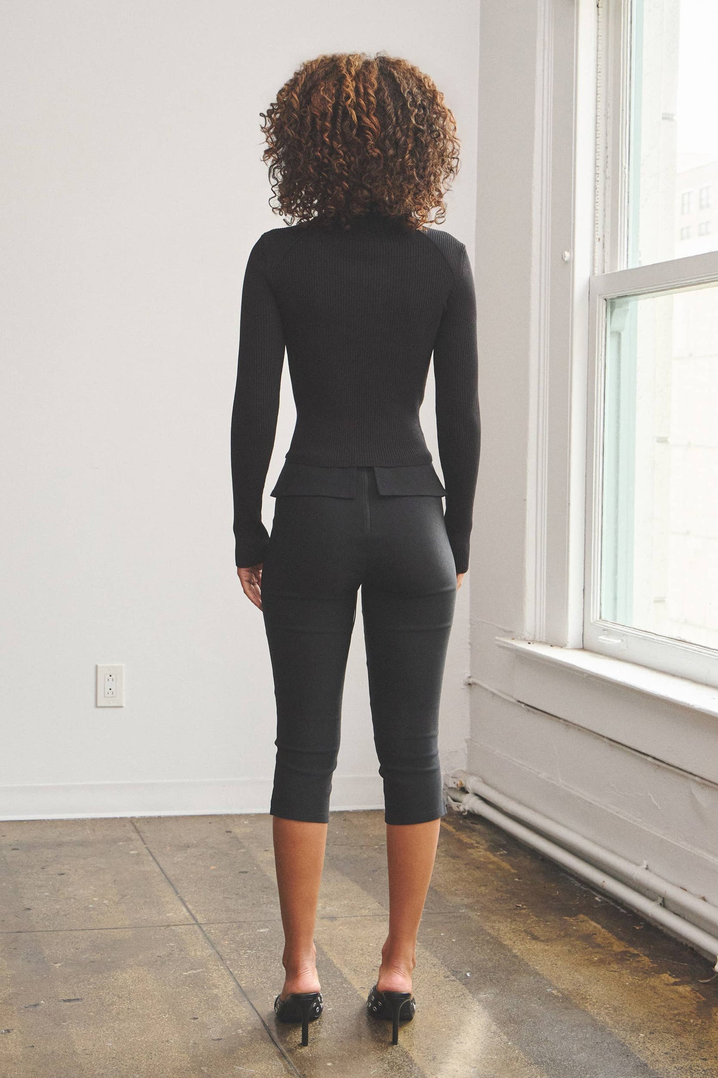 Double zipper detail ribbed mock neck top