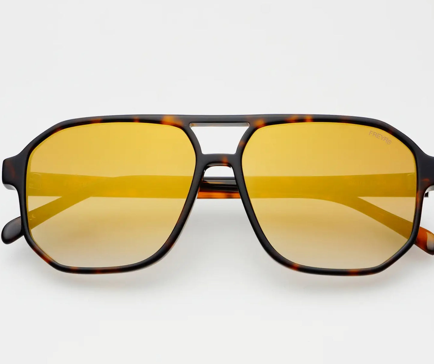 Billie Unisex Aviator Sunglasses(several colors)