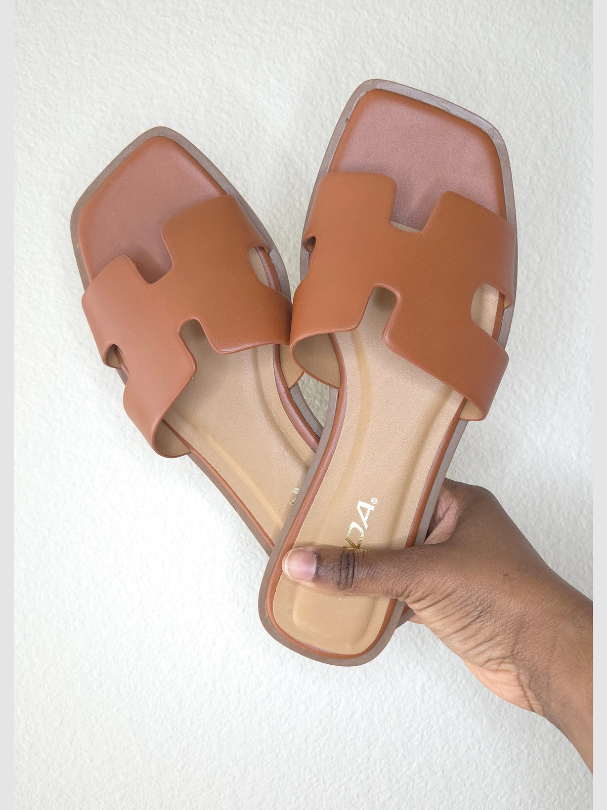 Cognac slip on Sandals