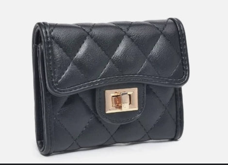 BLACK QUILTED ALL OVER SHANTEL WALLET