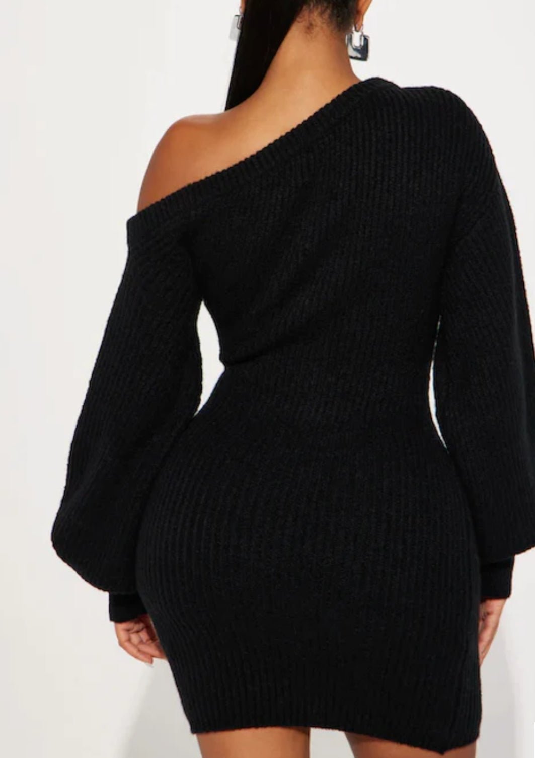 MINI-ROBE EN MAILLE PULL NOIR