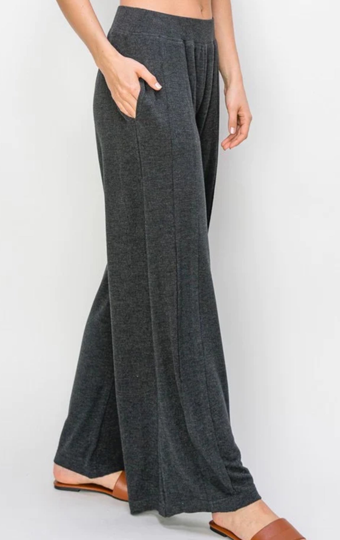 ULTRA SOFT LOUNGEWEAR WIDE PANTS IN CHARCOAL GRAY