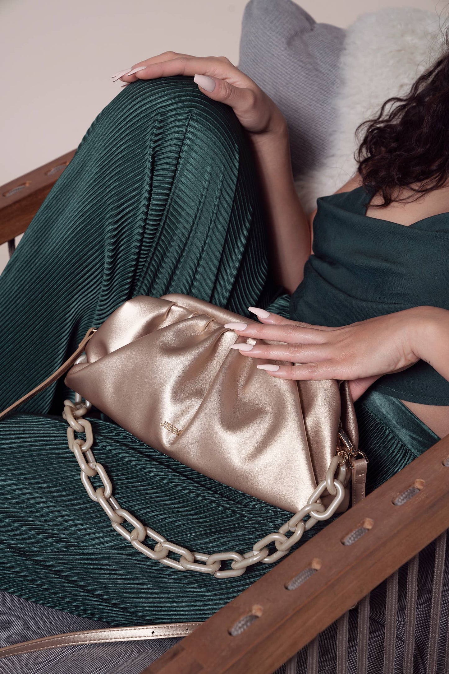 Kyoto Pleated Shoulder Bag: Champagne