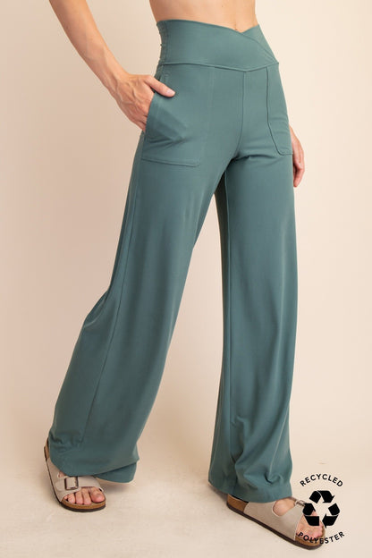 Fern Forest Recycled Butter Yoga pants